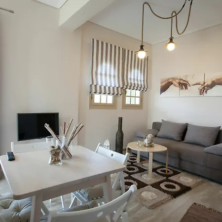 Petra Thea Apartment *